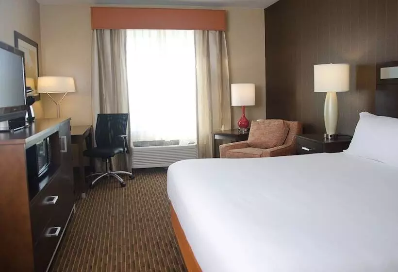اتاق استاندارد, Holiday Inn Express Hotel & Suites Watertown Thousand Islands, An Ihg