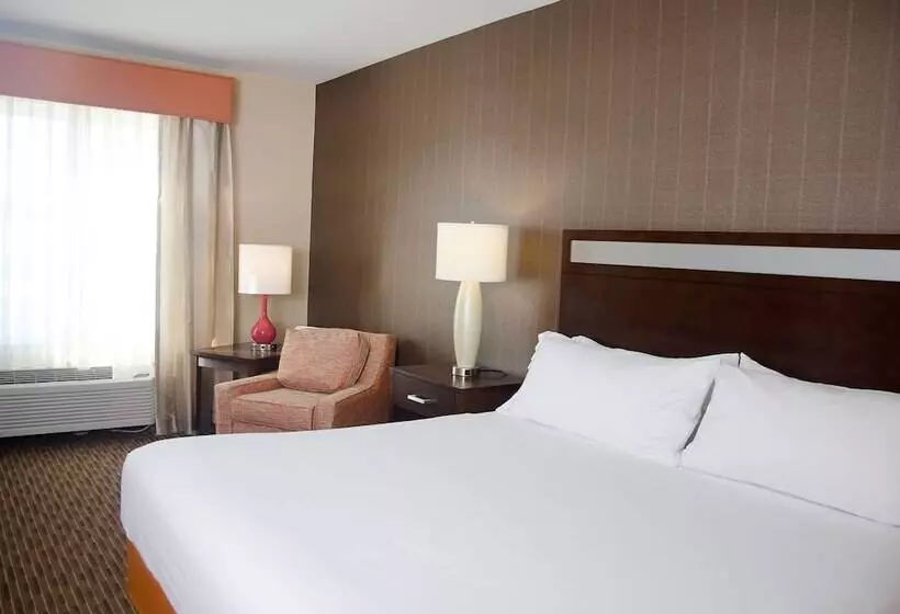 اتاق استاندارد, Holiday Inn Express Hotel & Suites Watertown Thousand Islands, An Ihg
