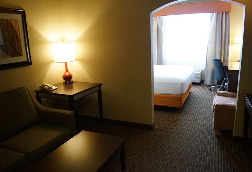 Номер Стандарт, Holiday Inn Express Hotel & Suites Watertown   Thousand Islands, An Ihg