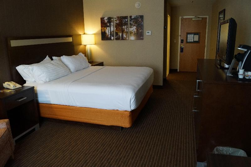غرفة قياسية, Holiday Inn Express Hotel & Suites Watertown   Thousand Islands, An Ihg