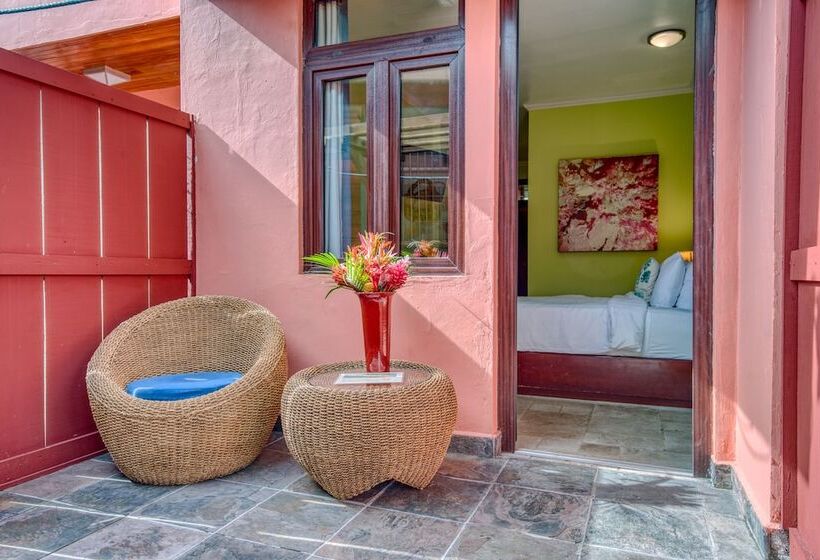 غرفة إقتصادية, Palma Royale