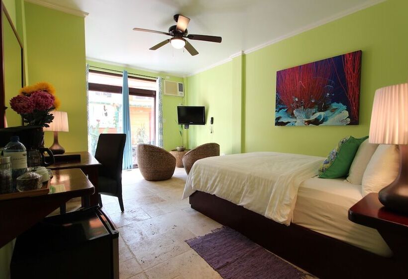 غرفة قياسية, Palma Royale