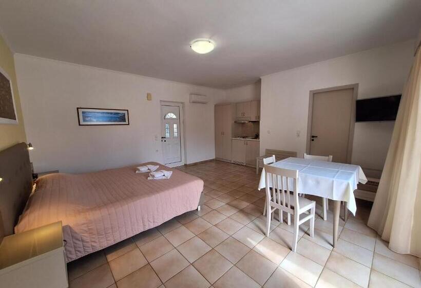 Studio Standard Vue Piscine, Perla Beach