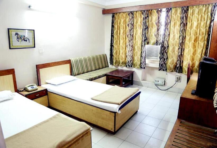 豪华房间, Prayag