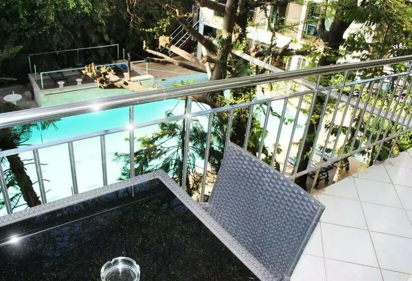 اتاق استاندارد, Sunny Garden
