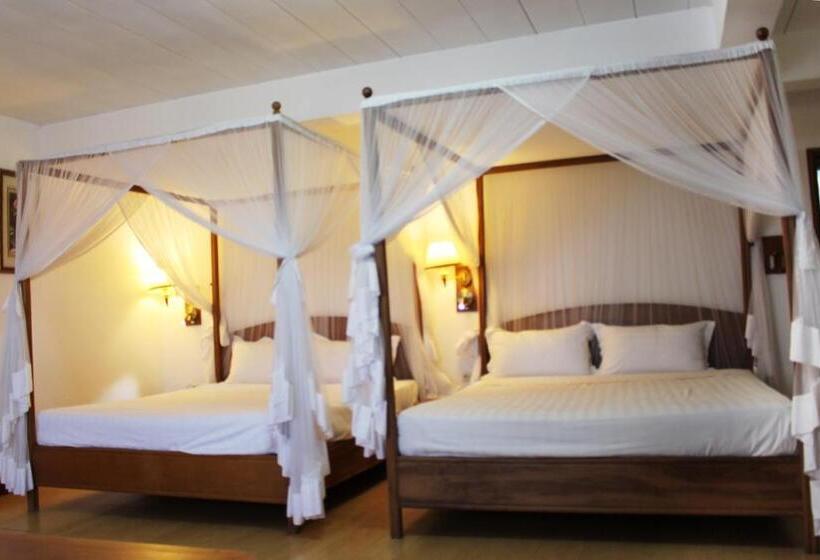 4인용 스탠다드 룸, Sunny Garden