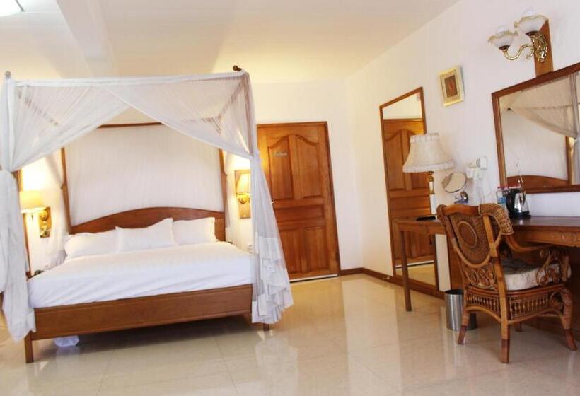 4인용 스탠다드 룸, Sunny Garden