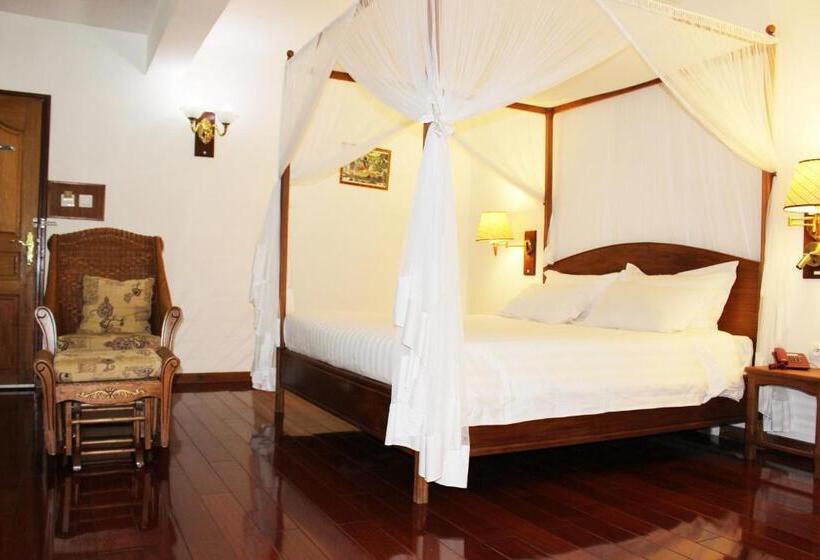 클래식 스위트, Sunny Garden