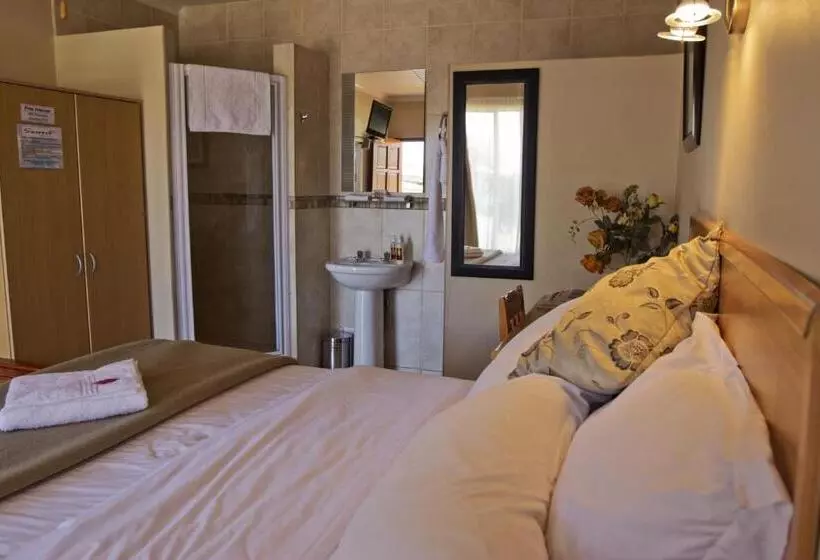 اتاق استاندارد یک نفره, Sunrock Guesthouse