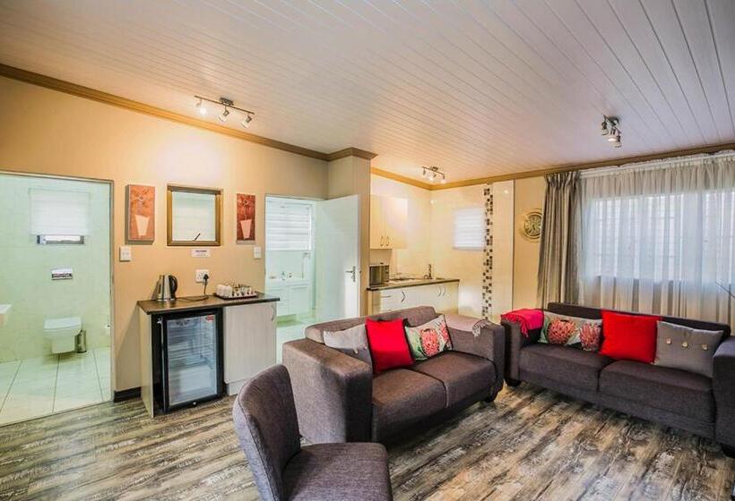 Люкс 2 Спальни, Sunrock Guesthouse