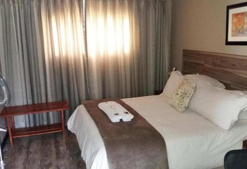 Люкс 2 Спальни, Sunrock Guesthouse