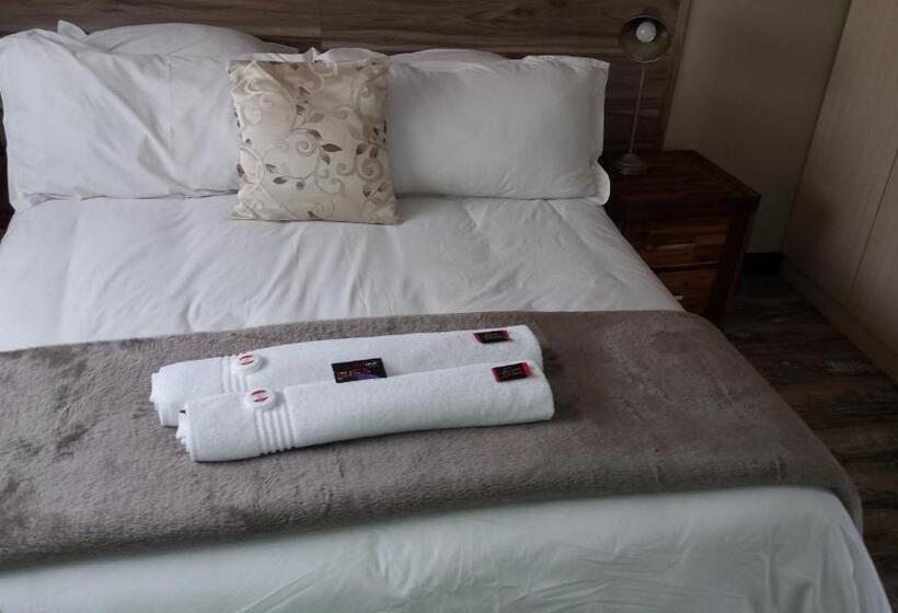 Люкс 2 Спальни, Sunrock Guesthouse