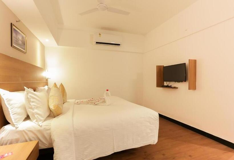 اتاق لوکس, Zip By Spree Hotels Mangala International