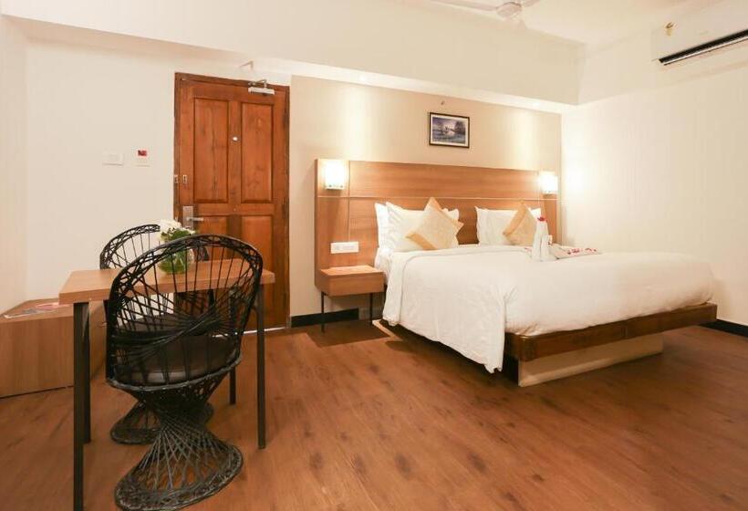 اتاق لوکس, Zip By Spree Hotels Mangala International