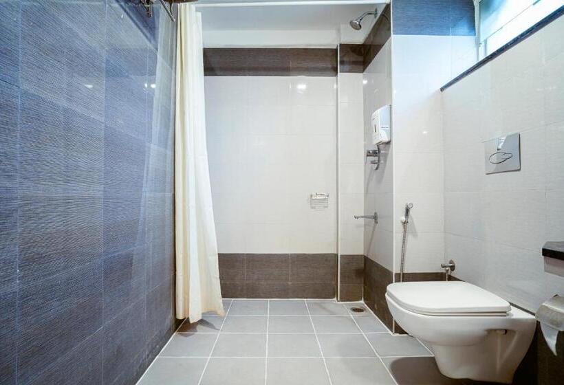 اتاق لوکس, Zip By Spree Hotels Mangala International