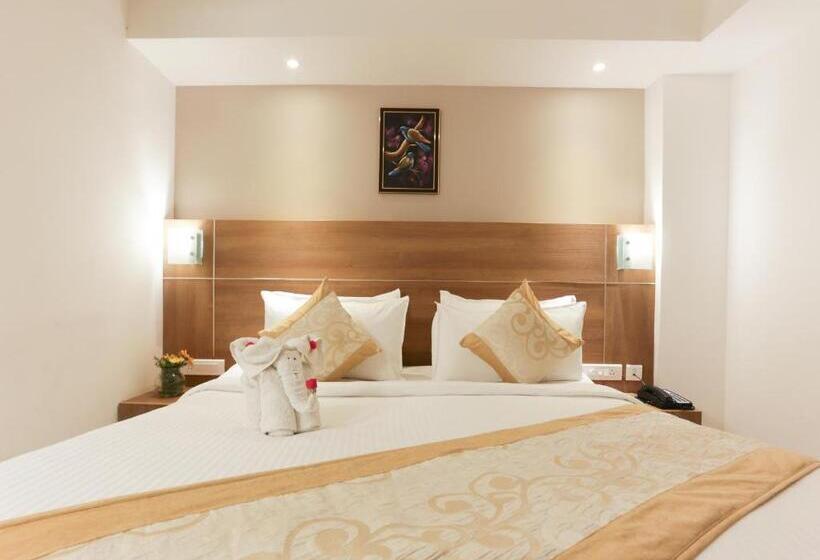 اتاق اجرایی, Zip By Spree Hotels Mangala International