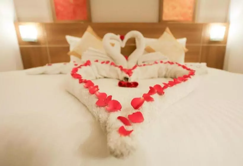 スイート, Zip By Spree Hotels Mangala International