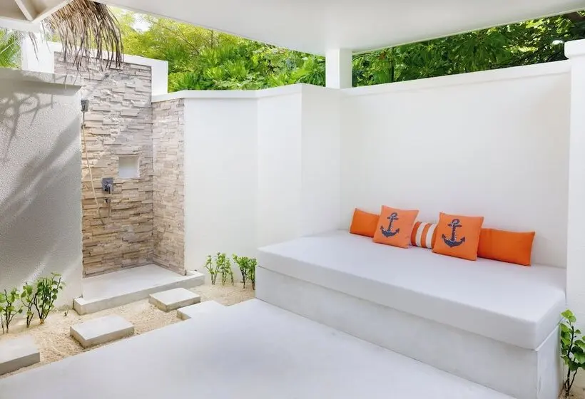 ویلای یک اتاق خوابه با استخر شنا, Sun Siyam Iru Veli