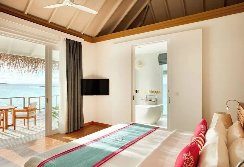 2 Bedroom Apartment with Pool, Sun Siyam Iru Veli