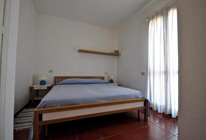 Апартаменты 1 Спальня Нижний Этаж, Appartamenti Residence Vela Blu Golfo Aranci