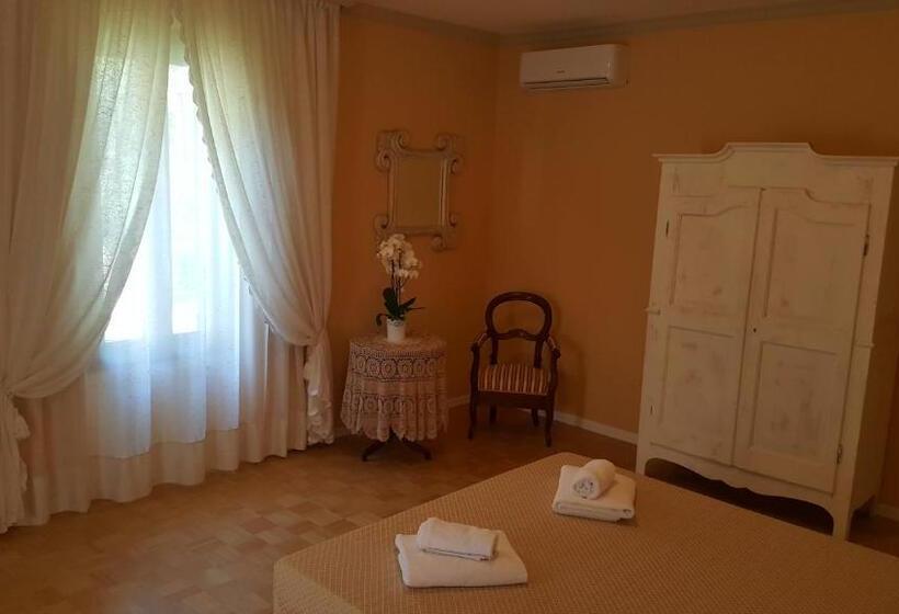 Standard room with outdoor bath, B&b Villa Fiorini