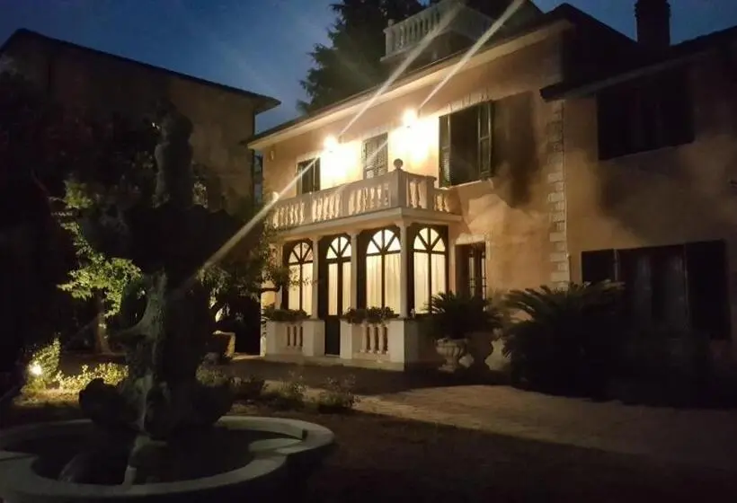 ハイドロマッサージバス付きスイート, B&b Villa Fiorini