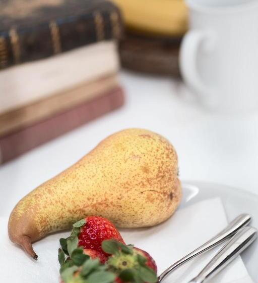 חדר דלוקס, Ca  Ciaran