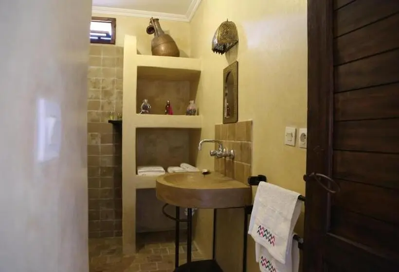 スタンダードルーム, Dar El Mandar   Ferme & Table D Hôte Berbère