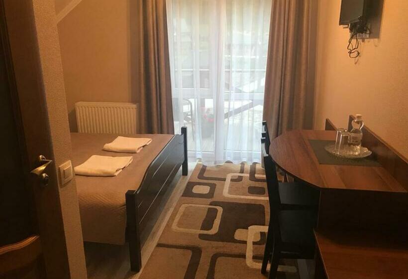 Номер Стандарт, поляна купіль