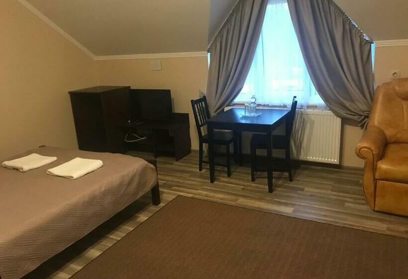 Номер Стандарт, поляна купіль