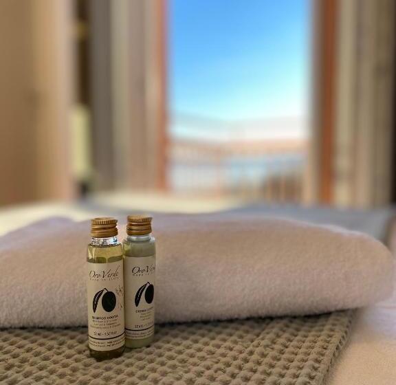 חדר סטנדרט נוף לאגם, Albergo La Pescatrice