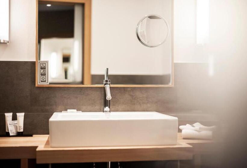 Полулюкс Одноместный с Террасой, Belvedere   Fine Dining, Hideaway & Spa