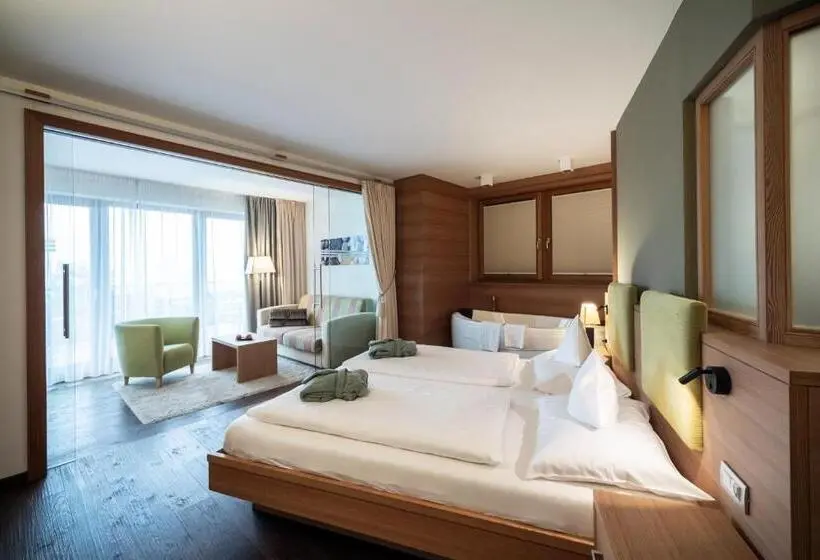 Juniorsviitti Terassi, Belvedere   Fine Dining, Hideaway & Spa