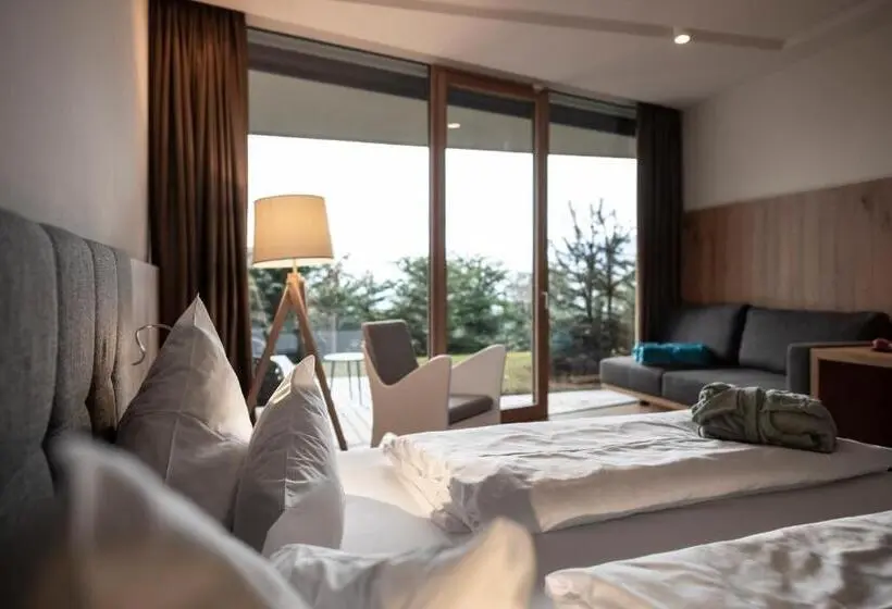 Superior-huone Parveke, Belvedere   Fine Dining, Hideaway & Spa