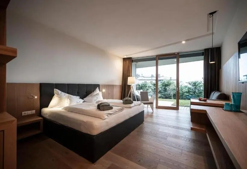 Superior-huone Parveke, Belvedere   Fine Dining, Hideaway & Spa