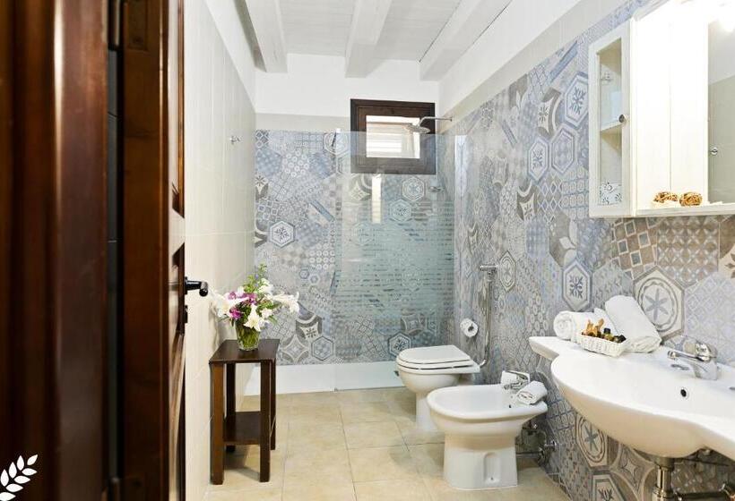 4인용 스탠다드 룸, Case Di Latomie