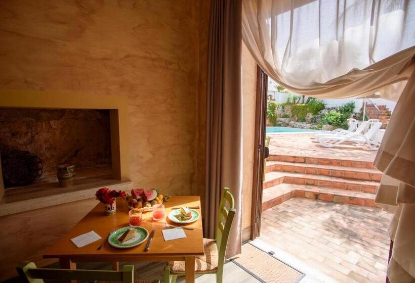 수피리어 패밀리 룸, Case Di Latomie