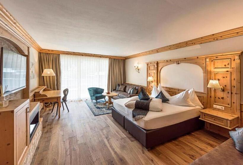 발코니가 있는 스위트, Quellenhof Luxury Resort Passeier