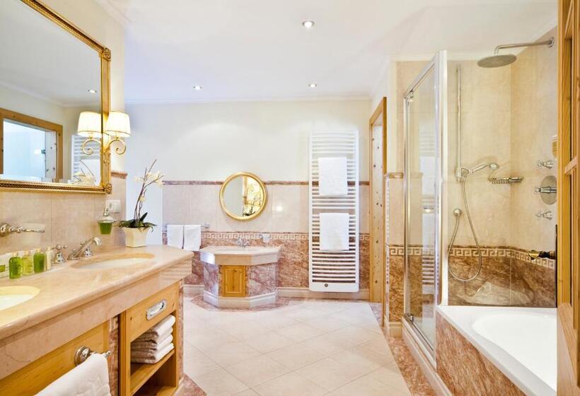 스위트, Quellenhof Luxury Resort Passeier