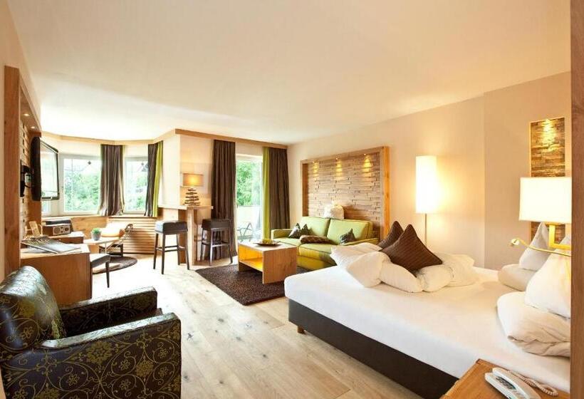 발코니 디럭스 룸, Quellenhof Luxury Resort Passeier