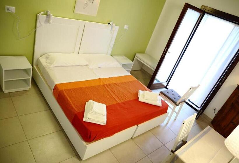 带1个卧室带花园景观的公寓, Baglio Antico Forno