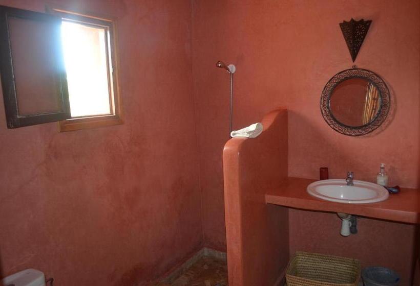 سوییت, Casa Naima