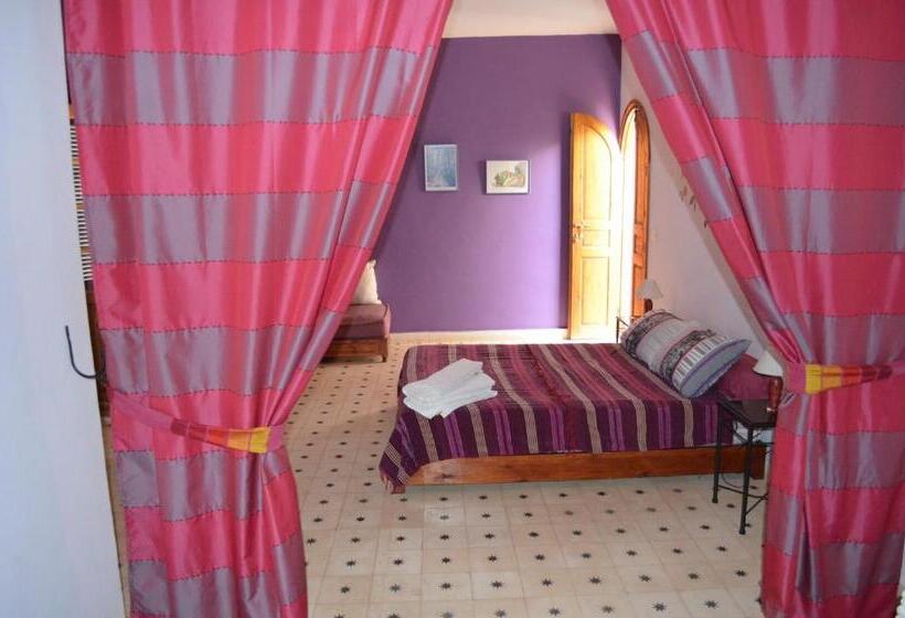 سوییت, Casa Naima