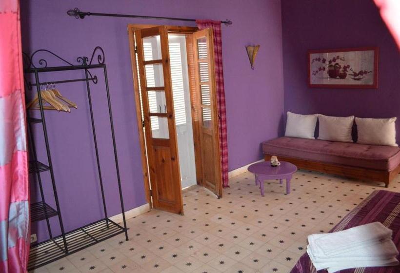 سوییت, Casa Naima