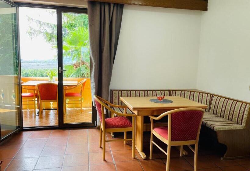 Апартаменты 2 Спальни, St. Vigilhof