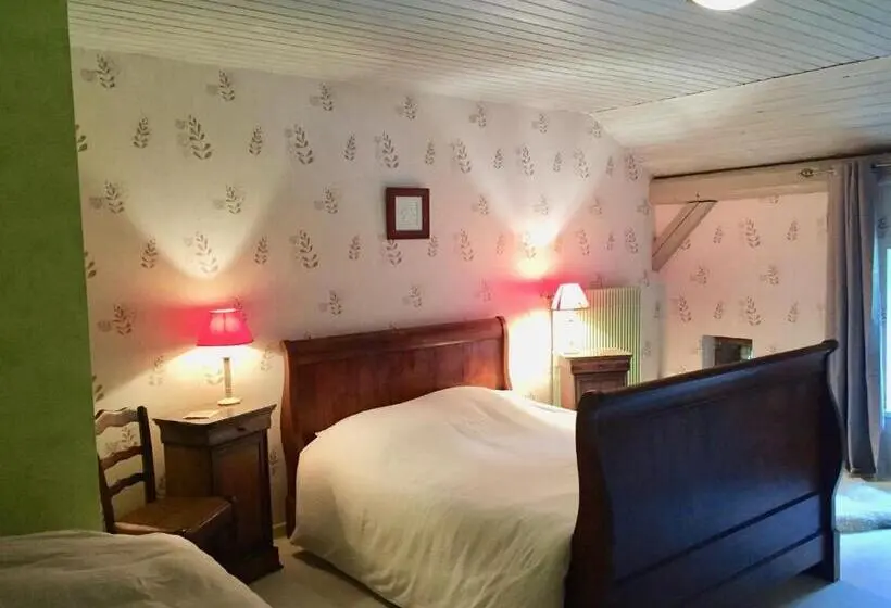 ファミリールーム, Auberge De La Cholotte