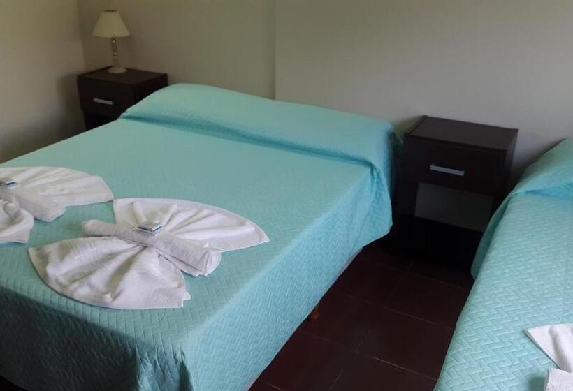 Четырехместный Номер Стандарт, Continente Boutique