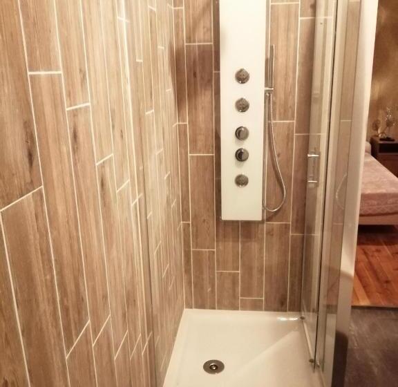 חדר משפחתי נוף להרים, Rose Des Alpes