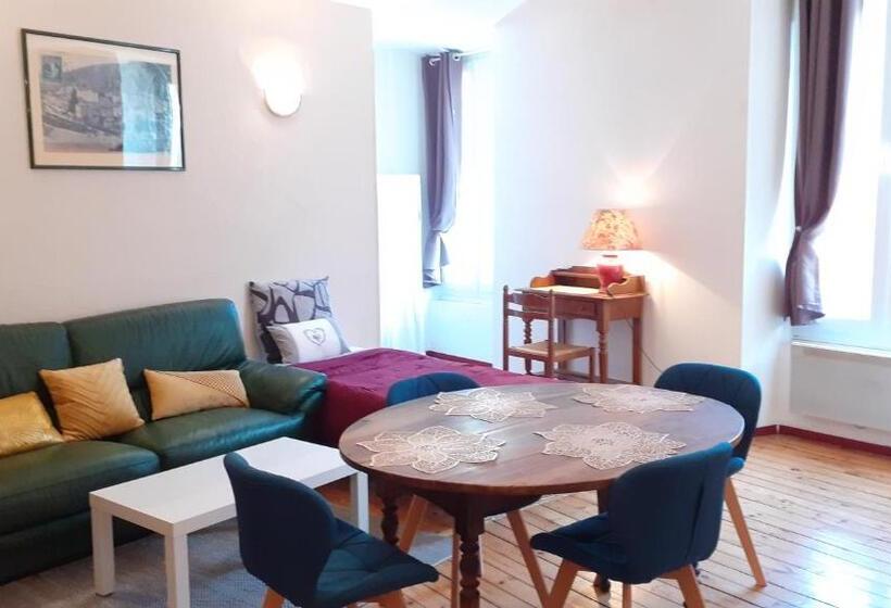 דירת חדר, Rose Des Alpes