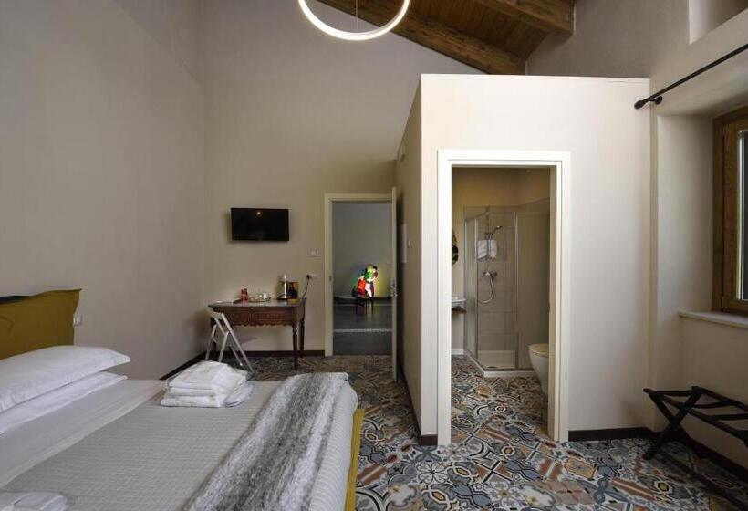 标准间, La Cascina Di Chiara